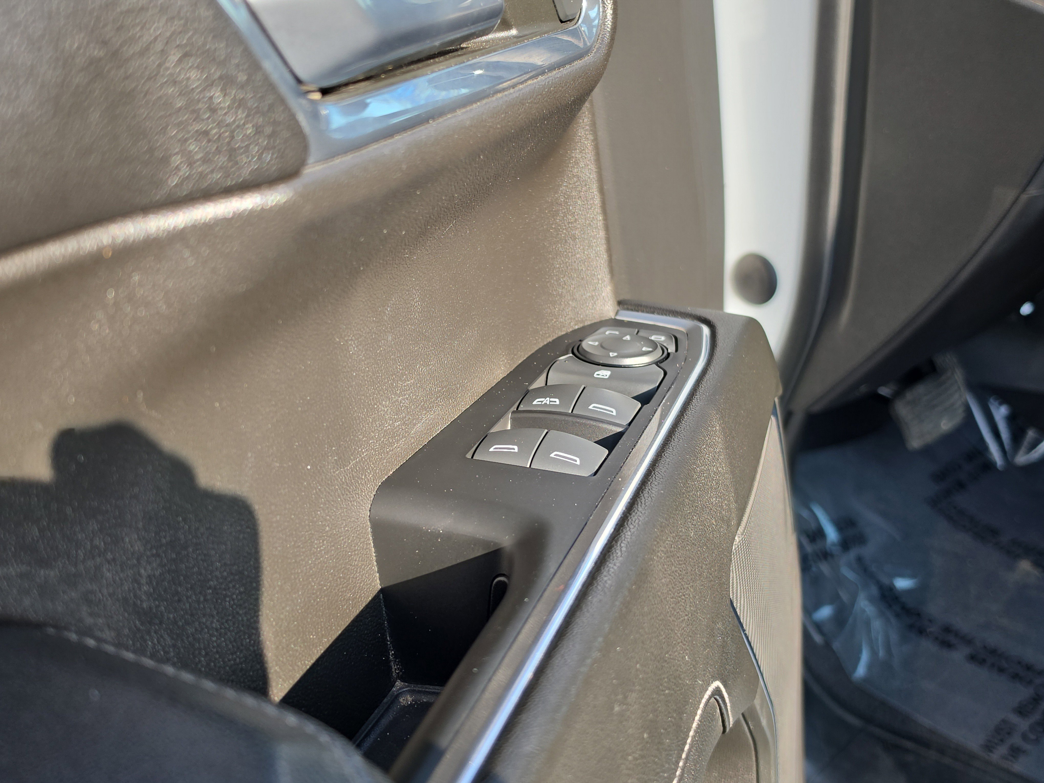 Used 2023 Chevrolet Silverado 1500 LT w/ Safety Package RWD image 19