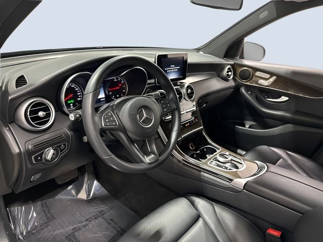 Used 2019 Mercedes-Benz GLC 300 4MATIC image 14