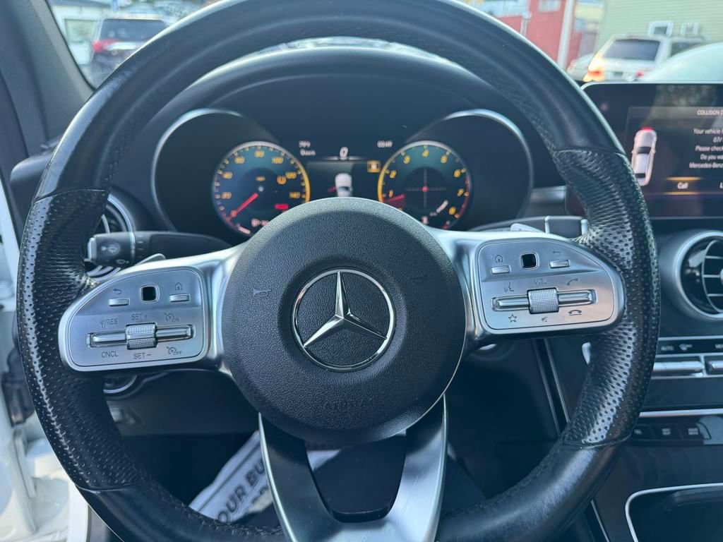 Used 2021 Mercedes-Benz GLC 300 4MATIC Coupe image 15