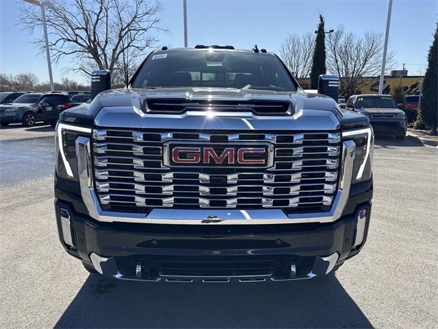 New 2026 GMC Sierra 2500 Denali w/ Denali Reserve Package image 10