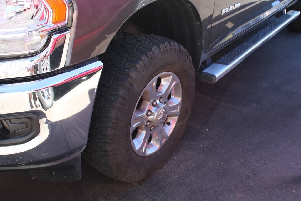 Used 2022 RAM 2500 Big Horn AWD/4WD image 12