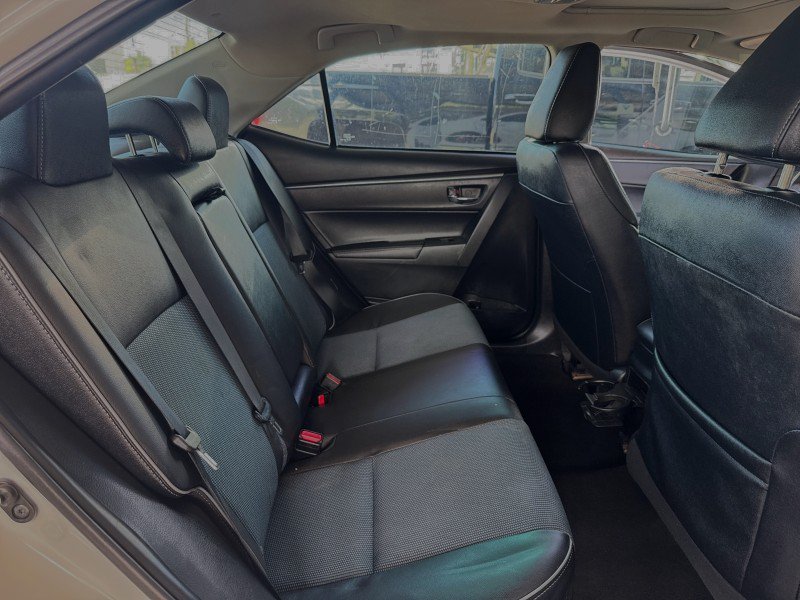 Used 2015 Toyota Corolla S w/ Driver Convenience Package FWD image 29