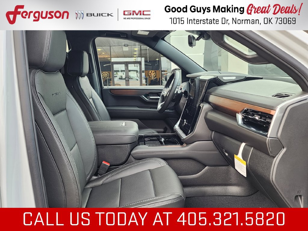 New 2026 GMC Yukon Denali w/ Denali Reserve Package AWD/4WD image 47