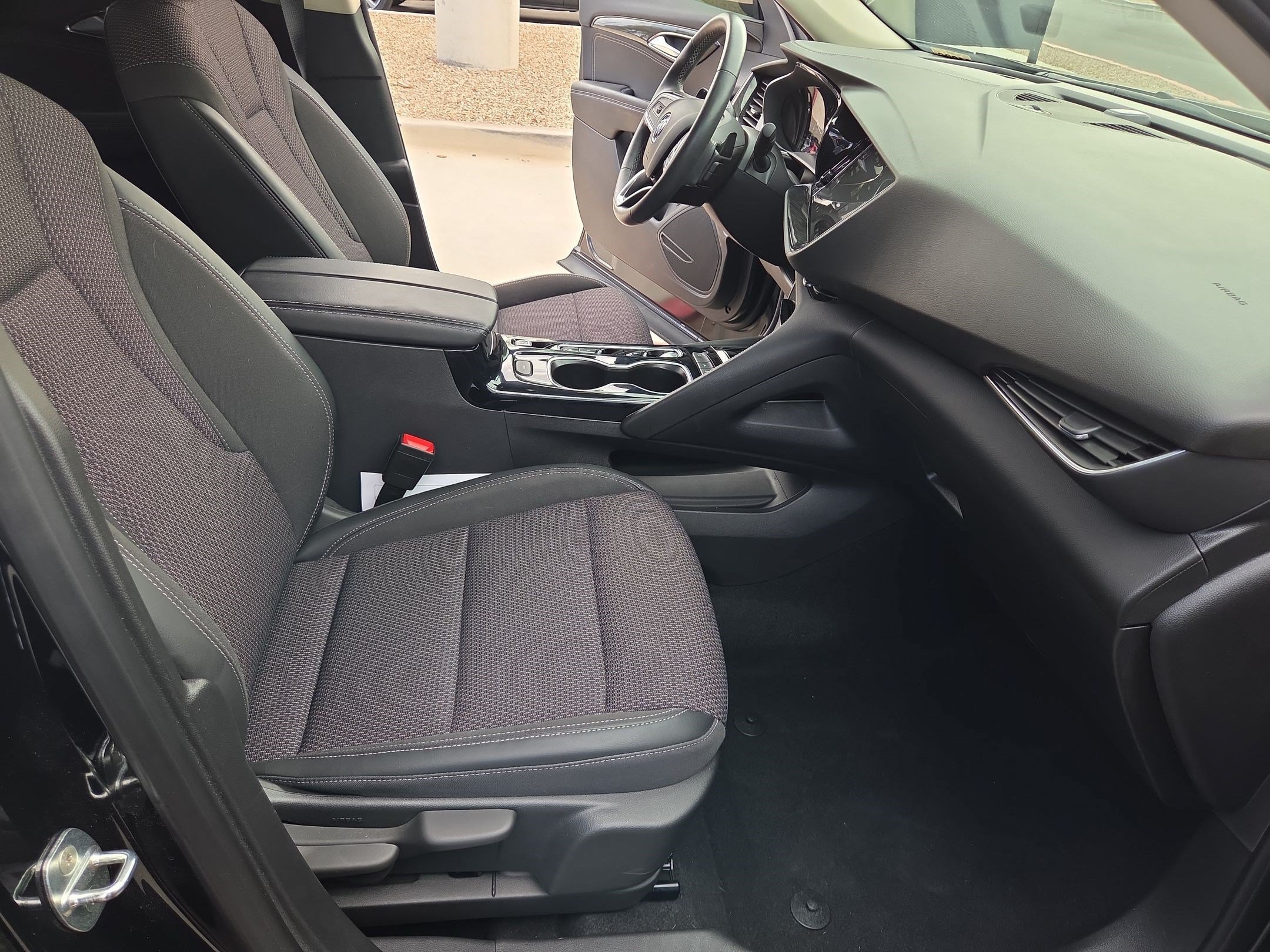 Certified 2022 Buick Envision Preferred FWD image 27