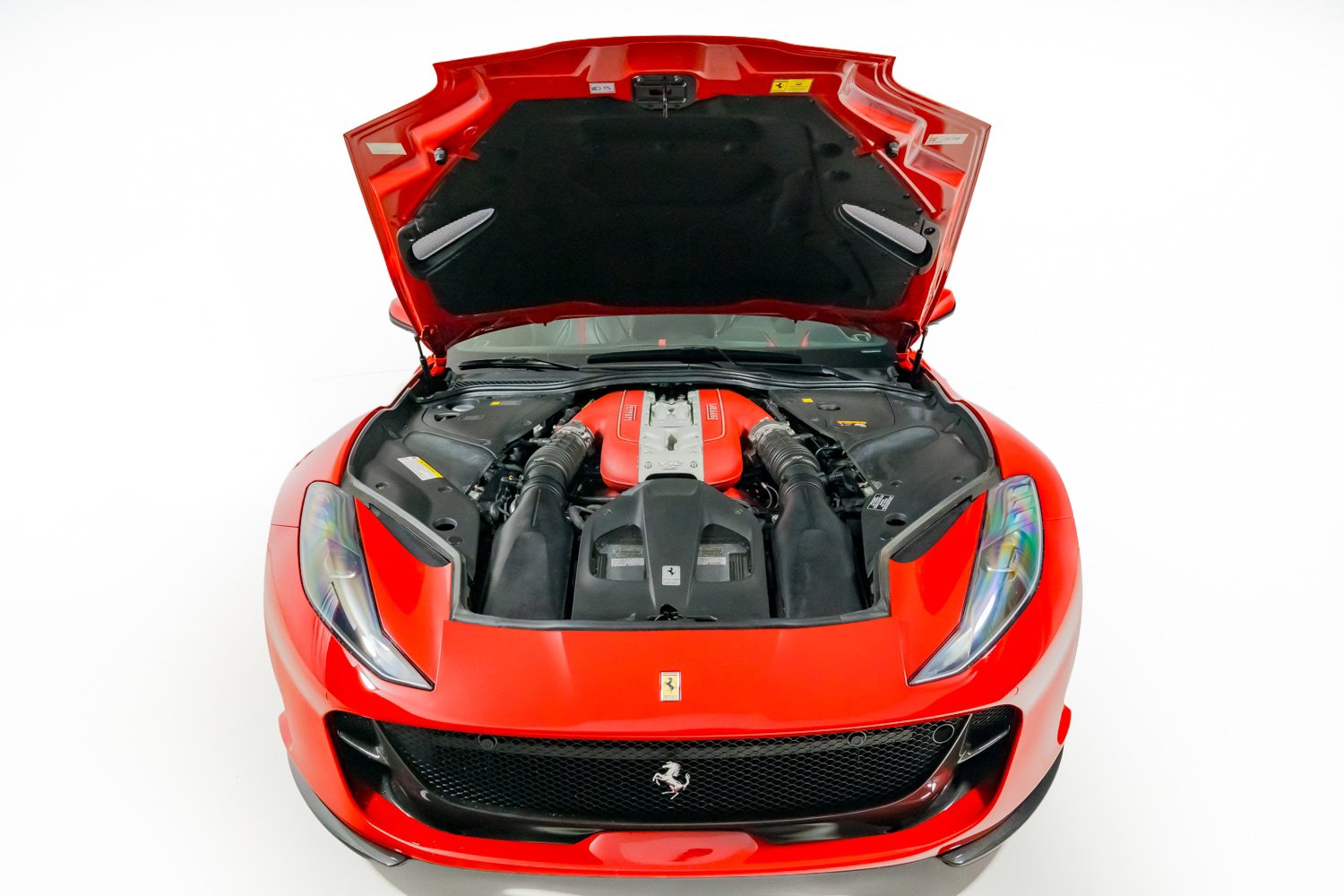 Used 2018 Ferrari 812 Superfast RWD image 36