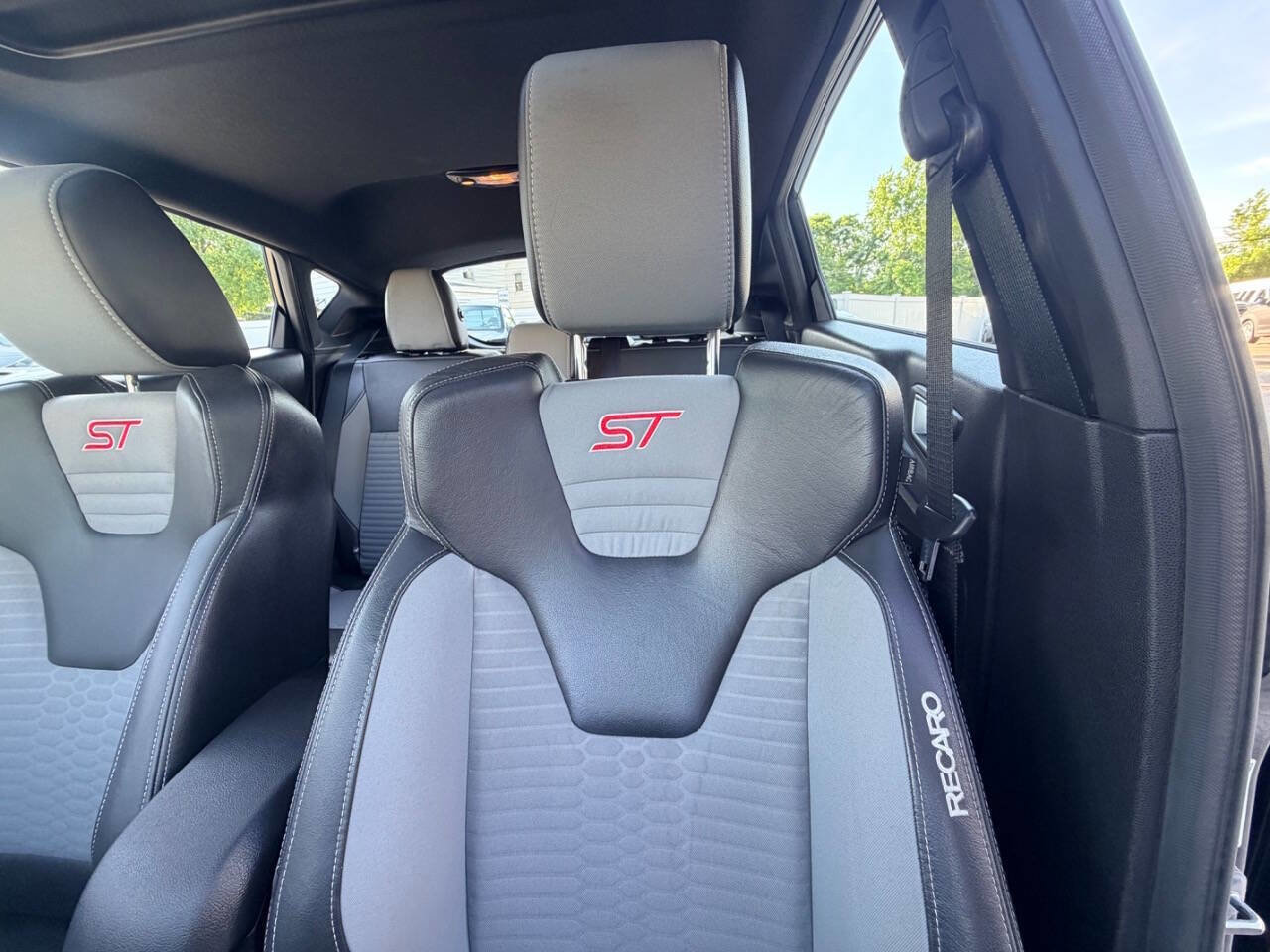 Used 2017 Ford Fiesta ST w/ ST Recaro Package FWD image 44