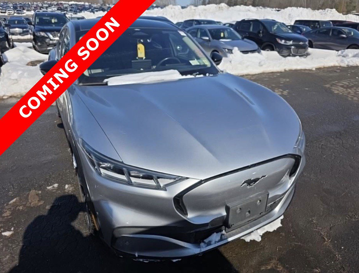 Used 2021 Ford Mustang Mach-E Premium image 3