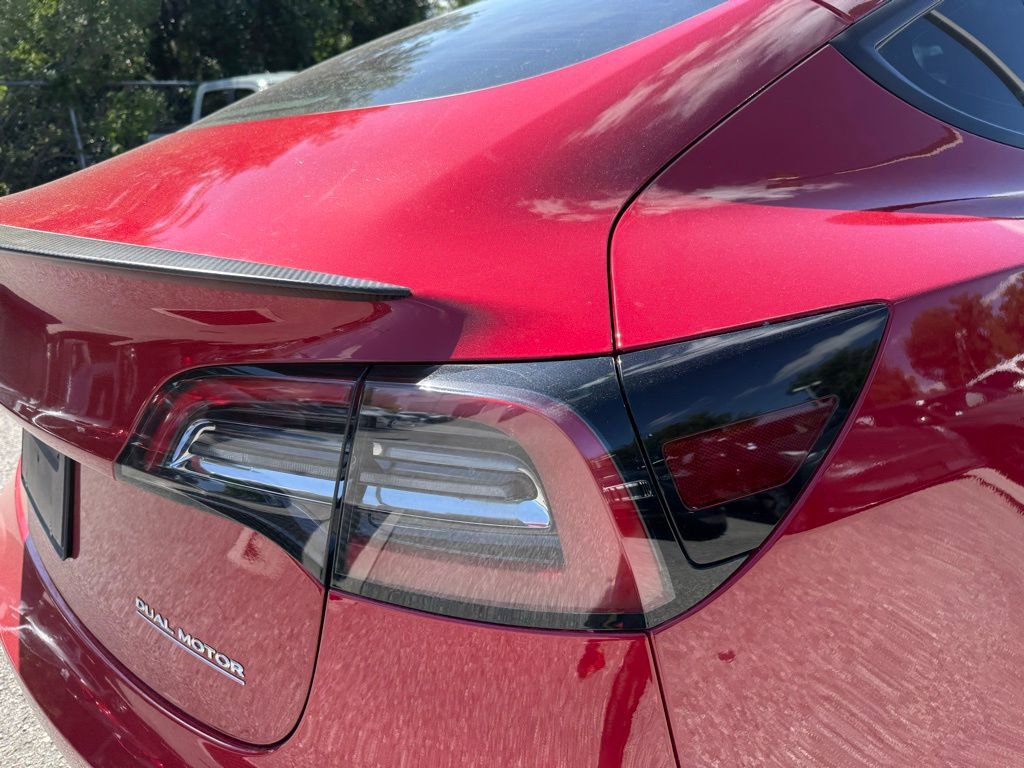 Used 2023 Tesla Model 3 Performance image 11