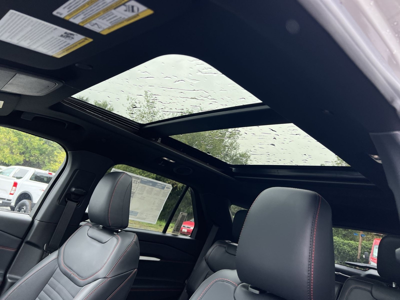 New 2027 Ford Explorer ST-Line w/ Premium Package AWD/4WD image 24