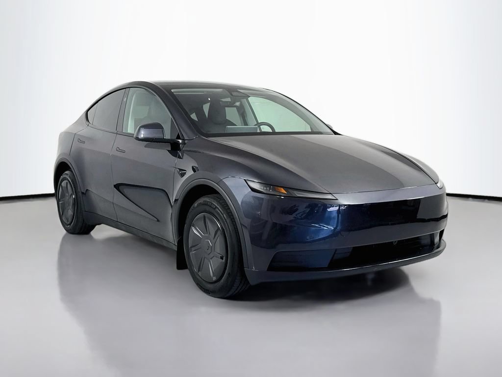 Used 2026 Tesla Model Y 2WD image 4