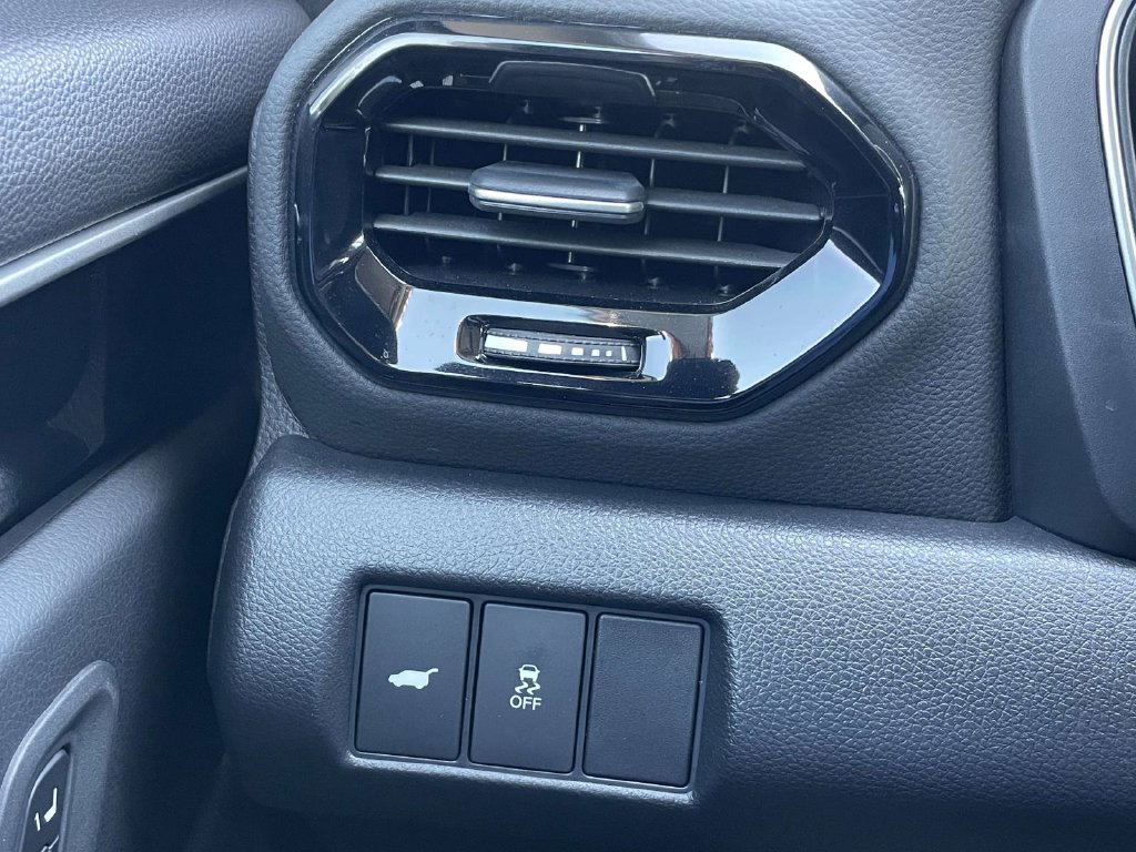 Used 2025 Honda Pilot EX-L image 23