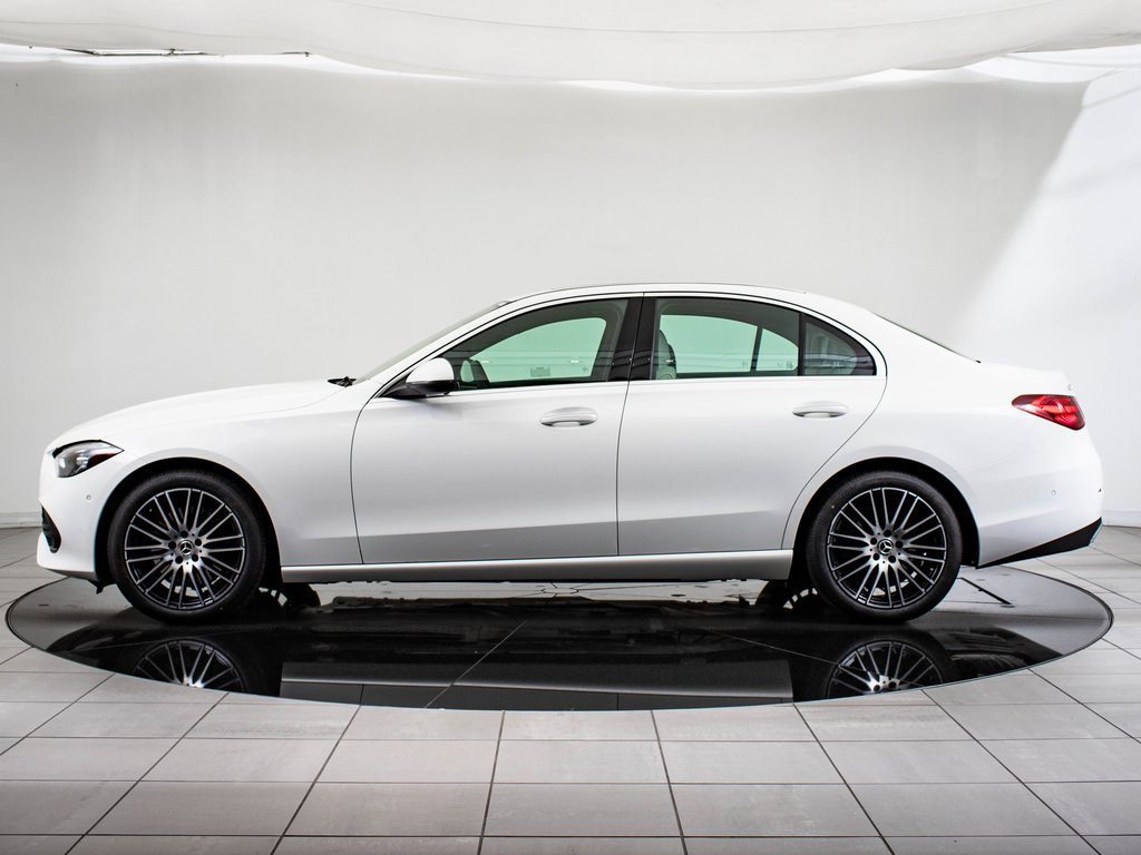 Used 2025 Mercedes-Benz C 300 4MATIC Sedan image 5