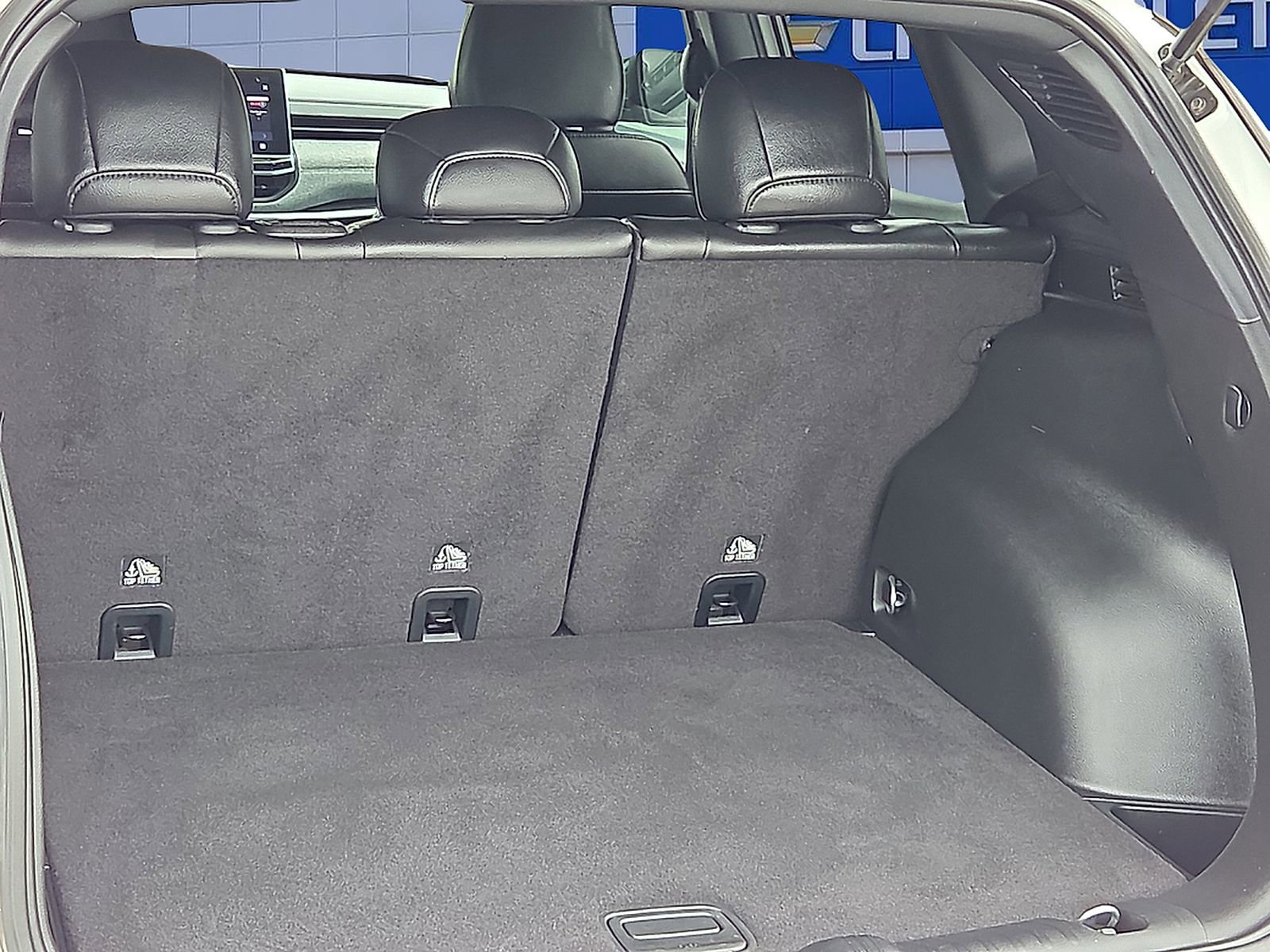 Used 2023 Jeep Compass Latitude AWD/4WD image 8