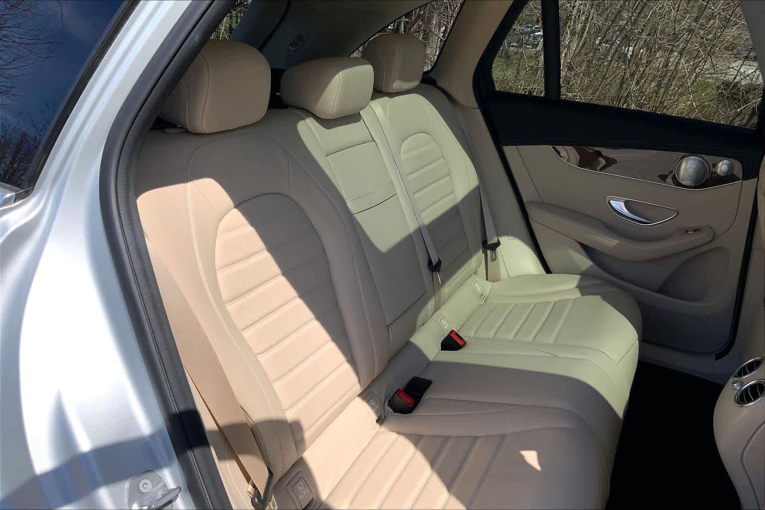 Used 2019 Mercedes-Benz GLC 300 4MATIC image 20