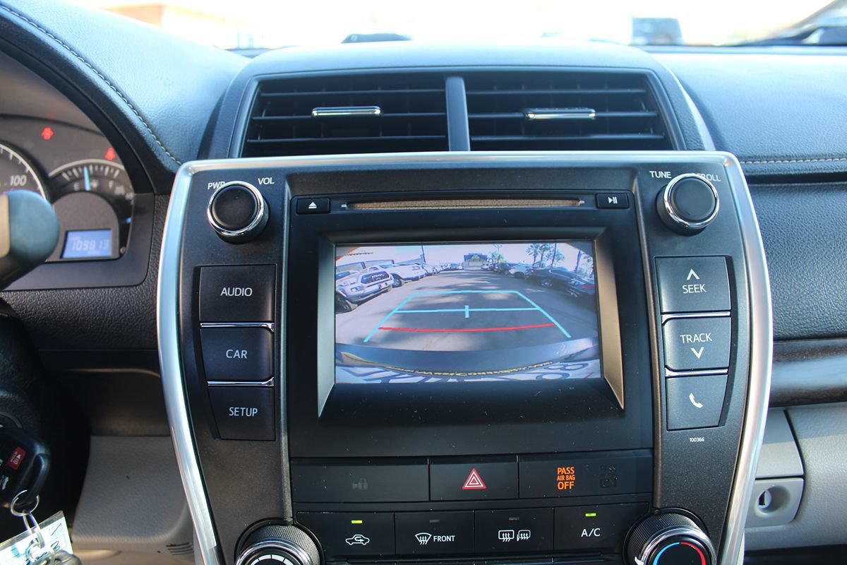 Used 2015 Toyota Camry LE FWD image 24