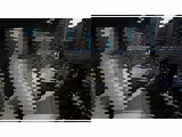 New 2026 BMW X1 xDrive28i w/ M Sport Package image 9