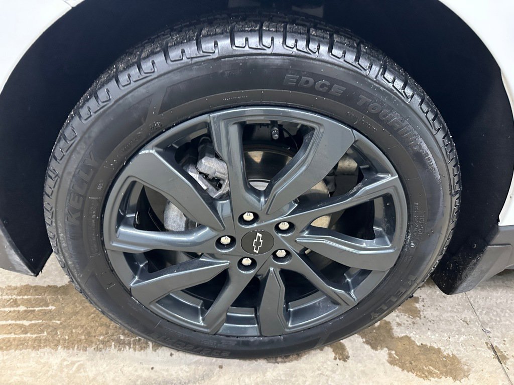 Certified 2022 Chevrolet Equinox RS w/ LPO, Floor Liner Package image 37