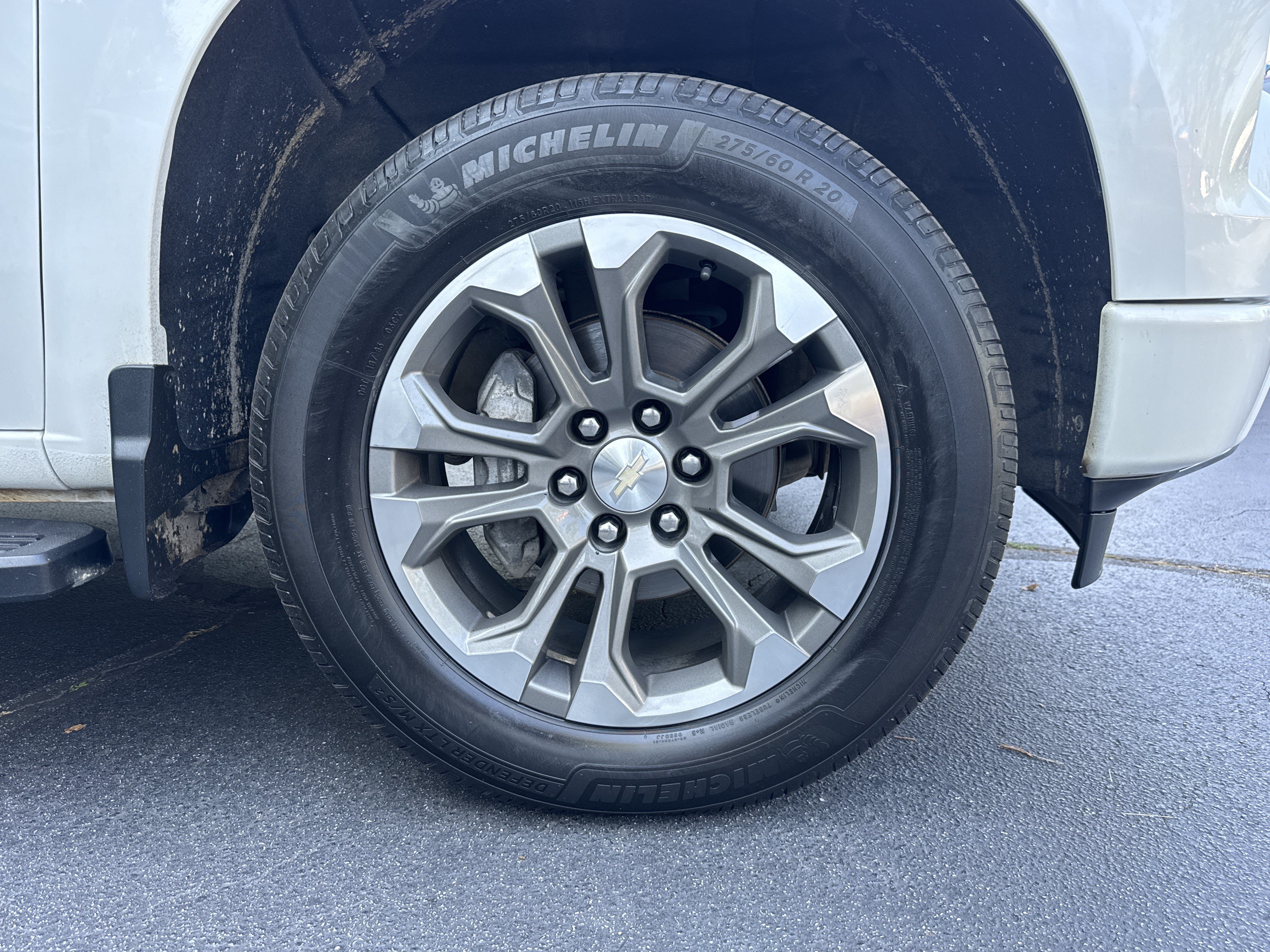 Used 2022 Chevrolet Silverado 1500 High Country w/ Z71 Off-Road Package AWD/4WD image 14