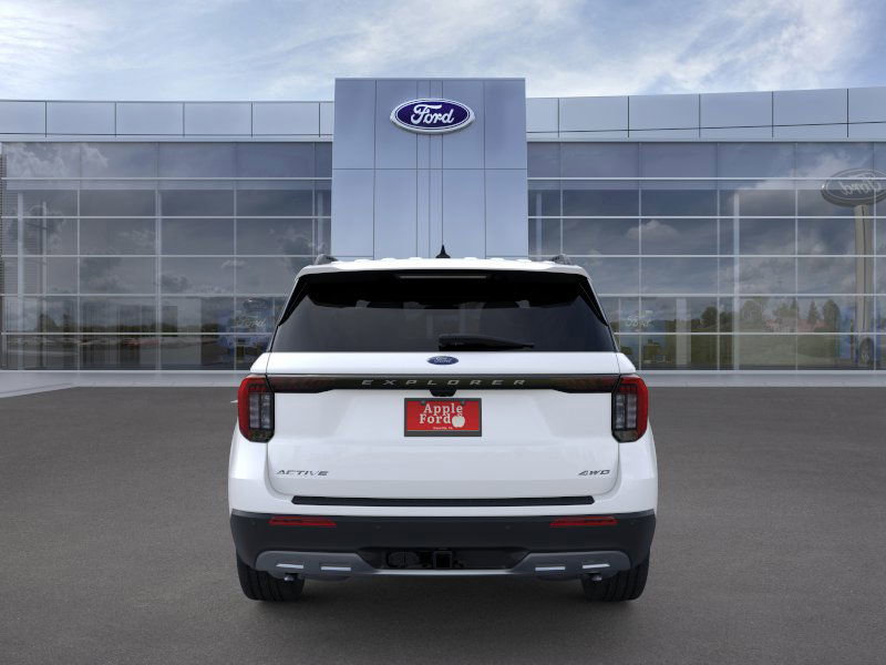 New 2026 Ford Explorer Active w/ Active Comfort Package image 5