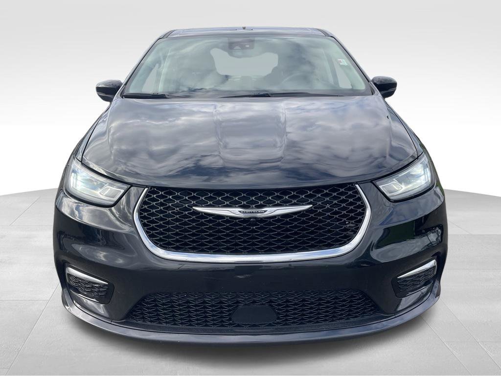 Used 2023 Chrysler Pacifica Touring-L FWD image 22