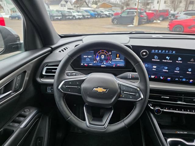 Used 2024 Chevrolet Traverse LT w/ Trailering Package image 20