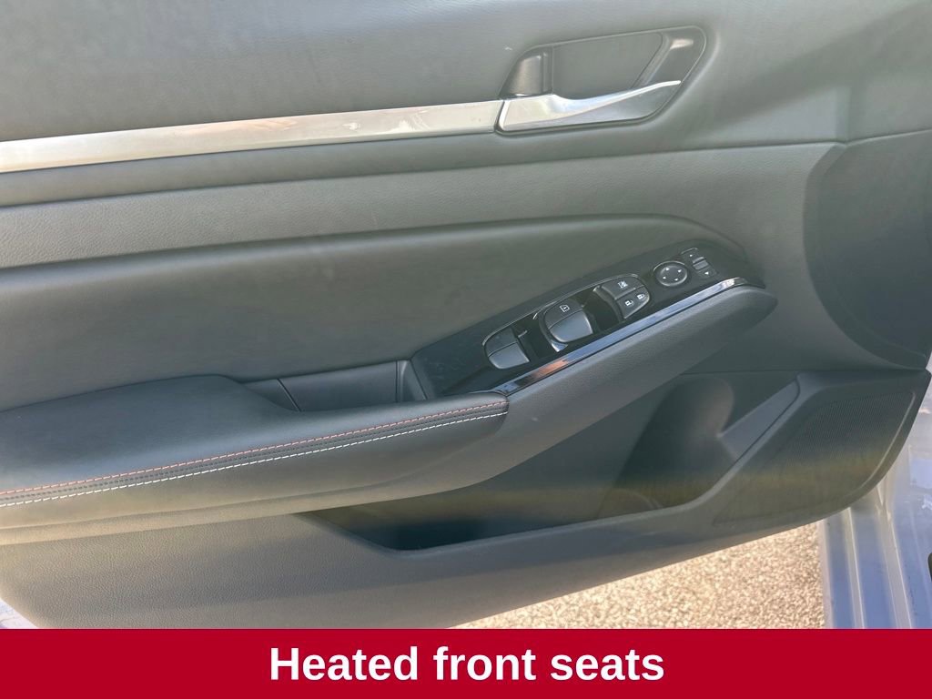 Used 2024 Nissan Altima 2.0 SR image 19