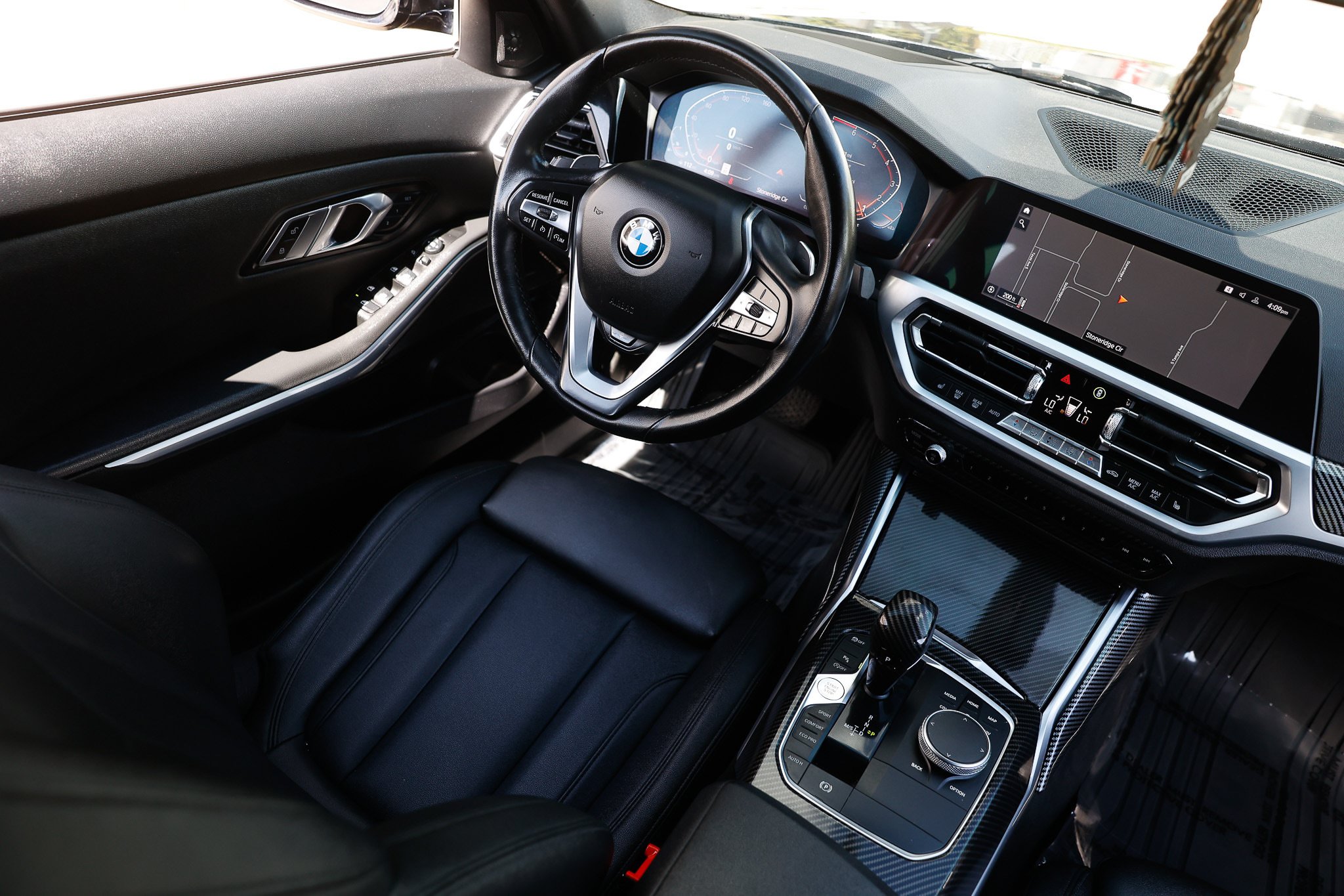Used 2019 BMW 330i xDrive Sedan w/ Premium Package AWD/4WD image 24