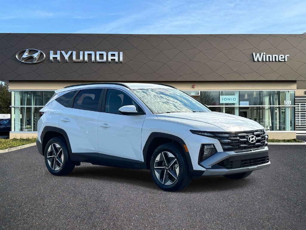 Certified 2025 Hyundai Tucson SEL AWD/4WD image 6
