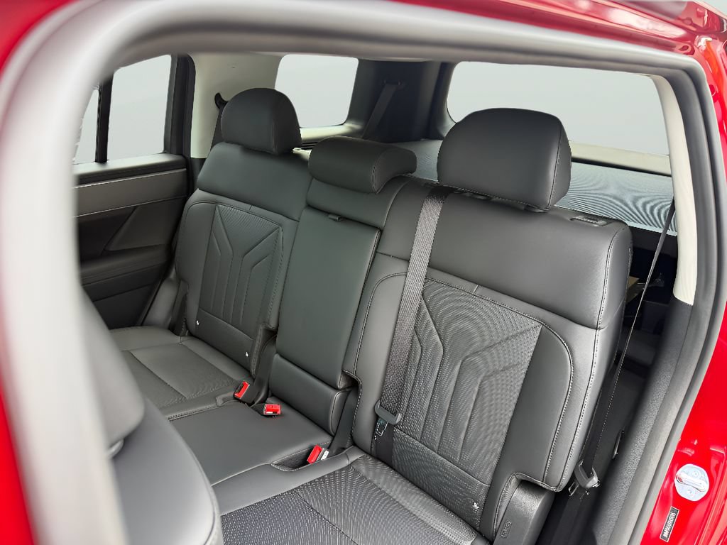 New 2026 Hyundai Santa Fe SEL FWD image 33