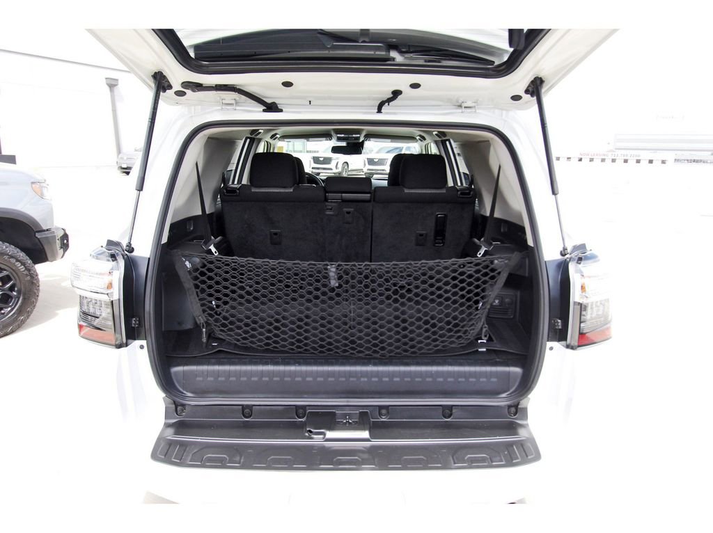 Used 2022 Toyota 4Runner SR5 image 27