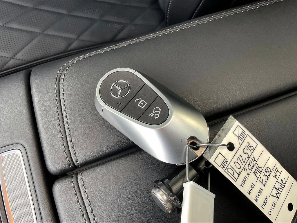 Certified 2024 Mercedes-Benz E 350 4MATIC Sedan image 35