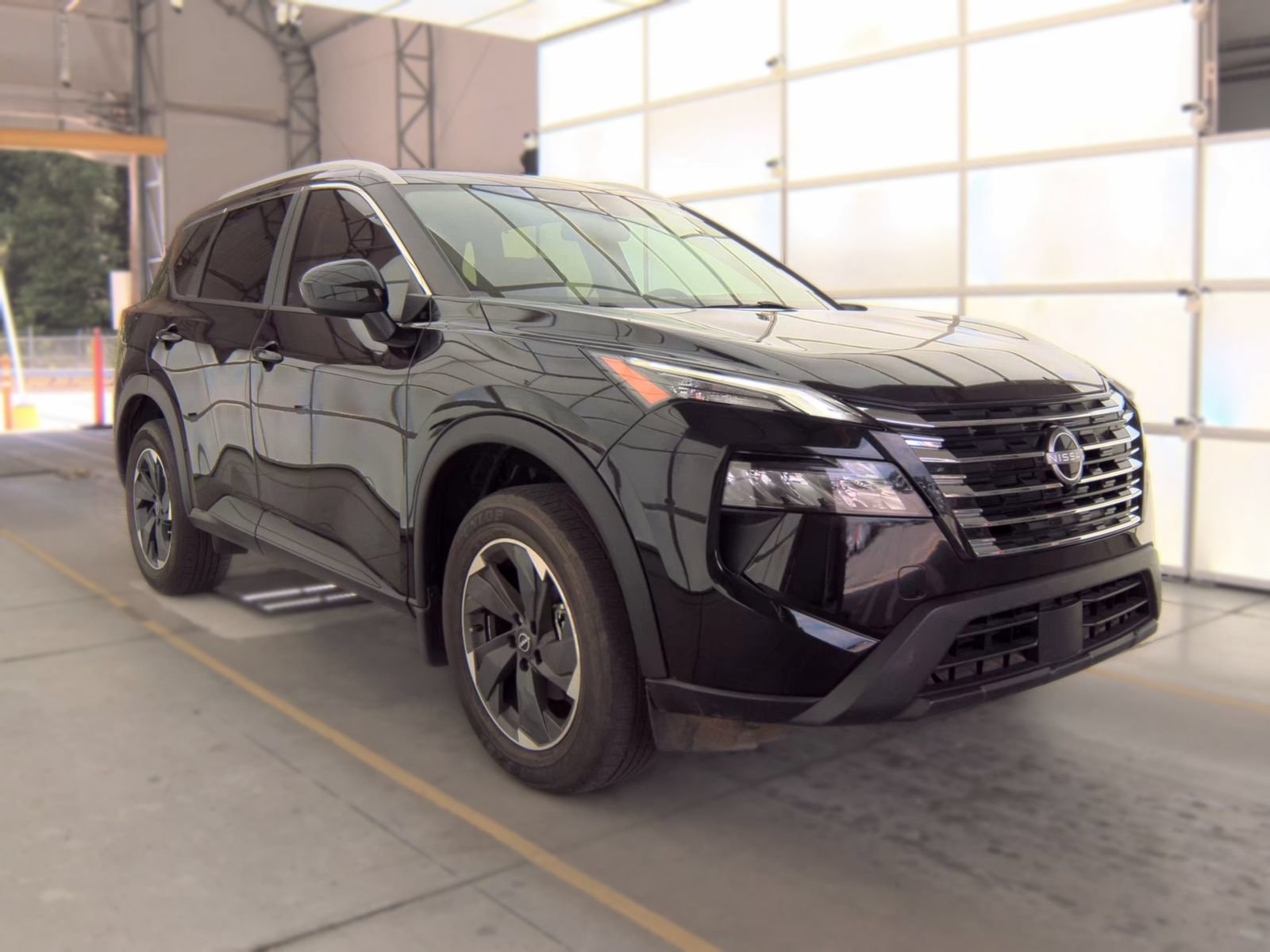 Used 2024 Nissan Rogue SV w/ SV Premium Package FWD video 2