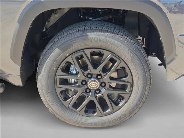 New 2026 Toyota Tundra Limited AWD/4WD image 9