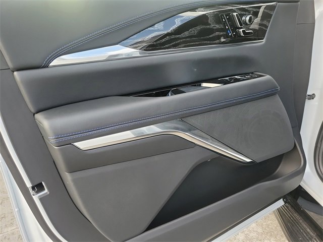 New 2026 Cadillac Escalade IQL Luxury image 10
