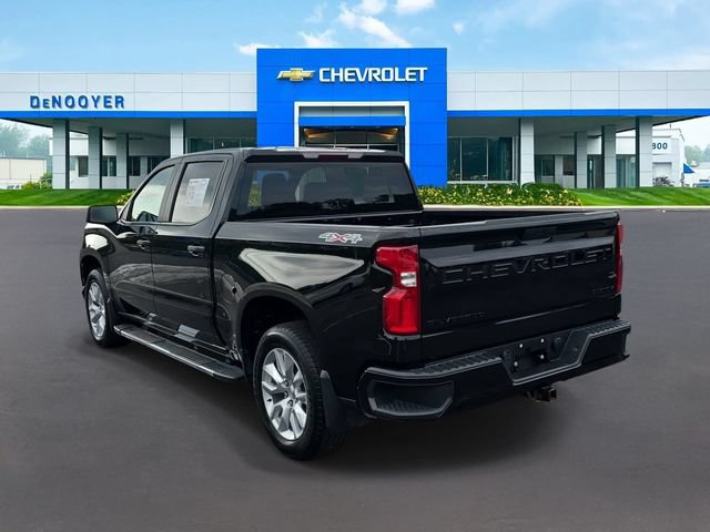 Used 2020 Chevrolet Silverado 1500 Custom w/ Custom Value Package AWD/4WD image 11