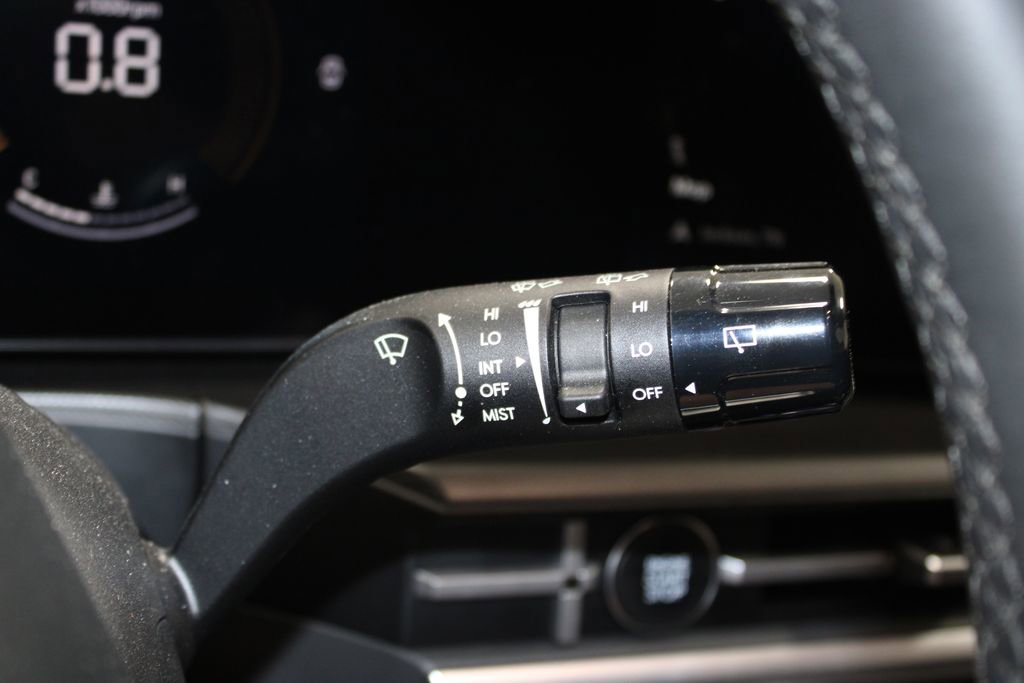 Used 2025 Hyundai Santa Fe XRT image 26