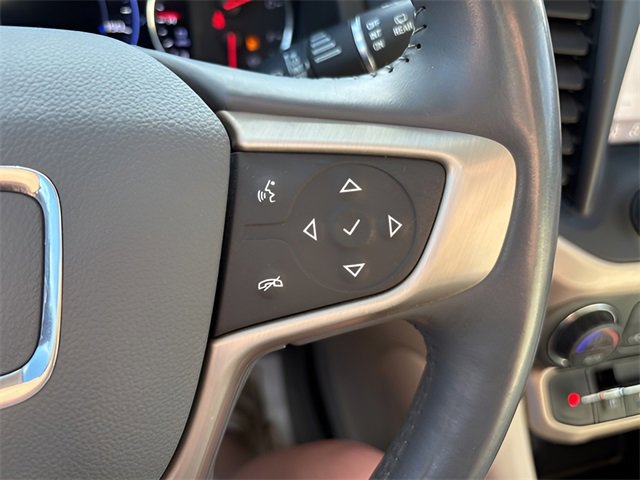 Used 2021 GMC Acadia Denali image 11