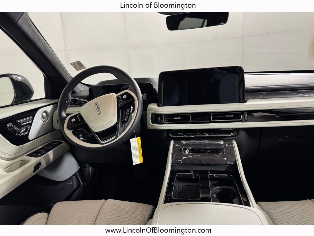 New 2026 Lincoln Aviator Black Label AWD/4WD image 23