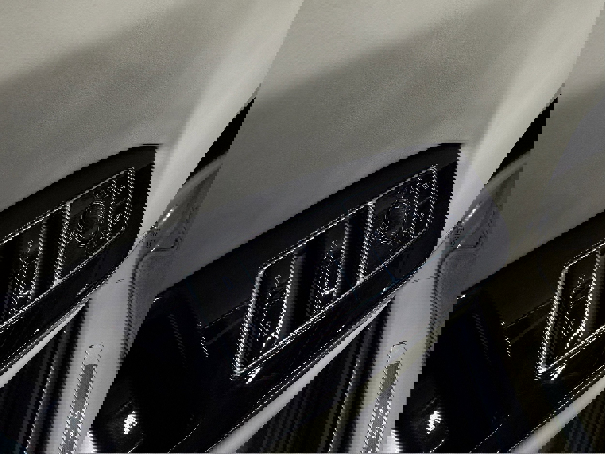 Used 2025 Cadillac Escalade ESV Sport Platinum image 13