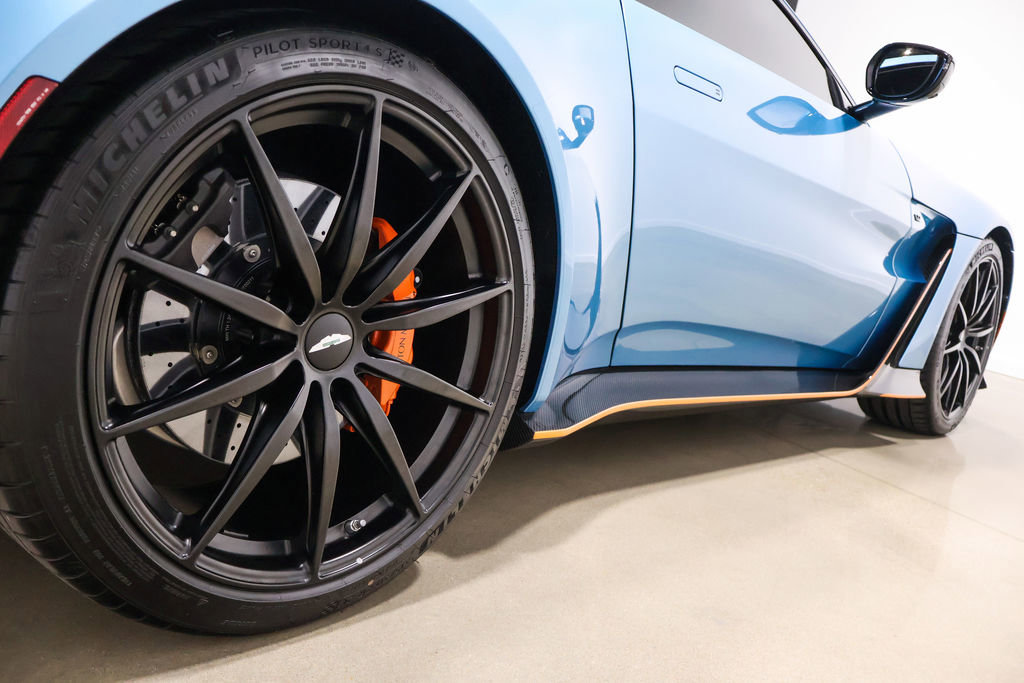 Used 2023 Aston Martin V12 Vantage image 18