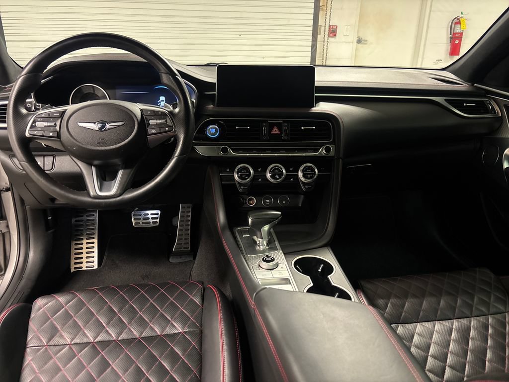 Used 2022 Genesis G70 3.3T RWD image 29