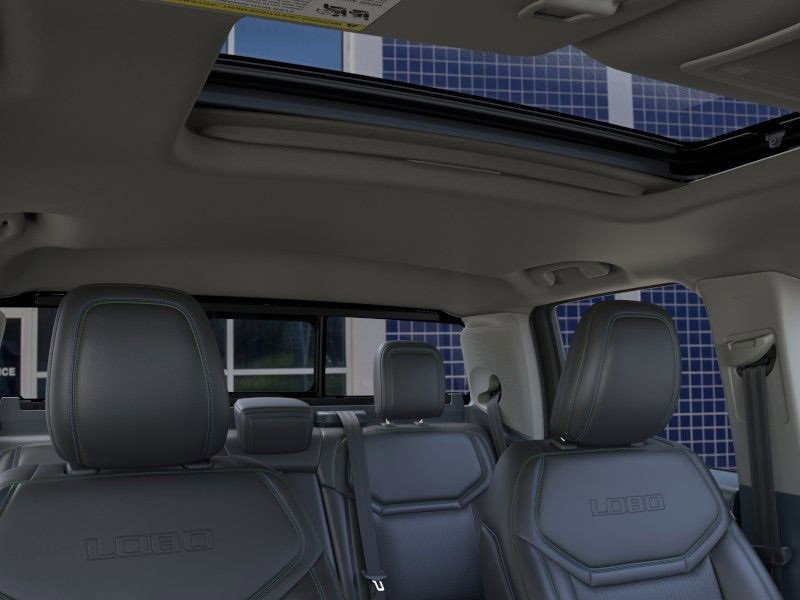 New 2025 Ford Maverick Lobo image 13
