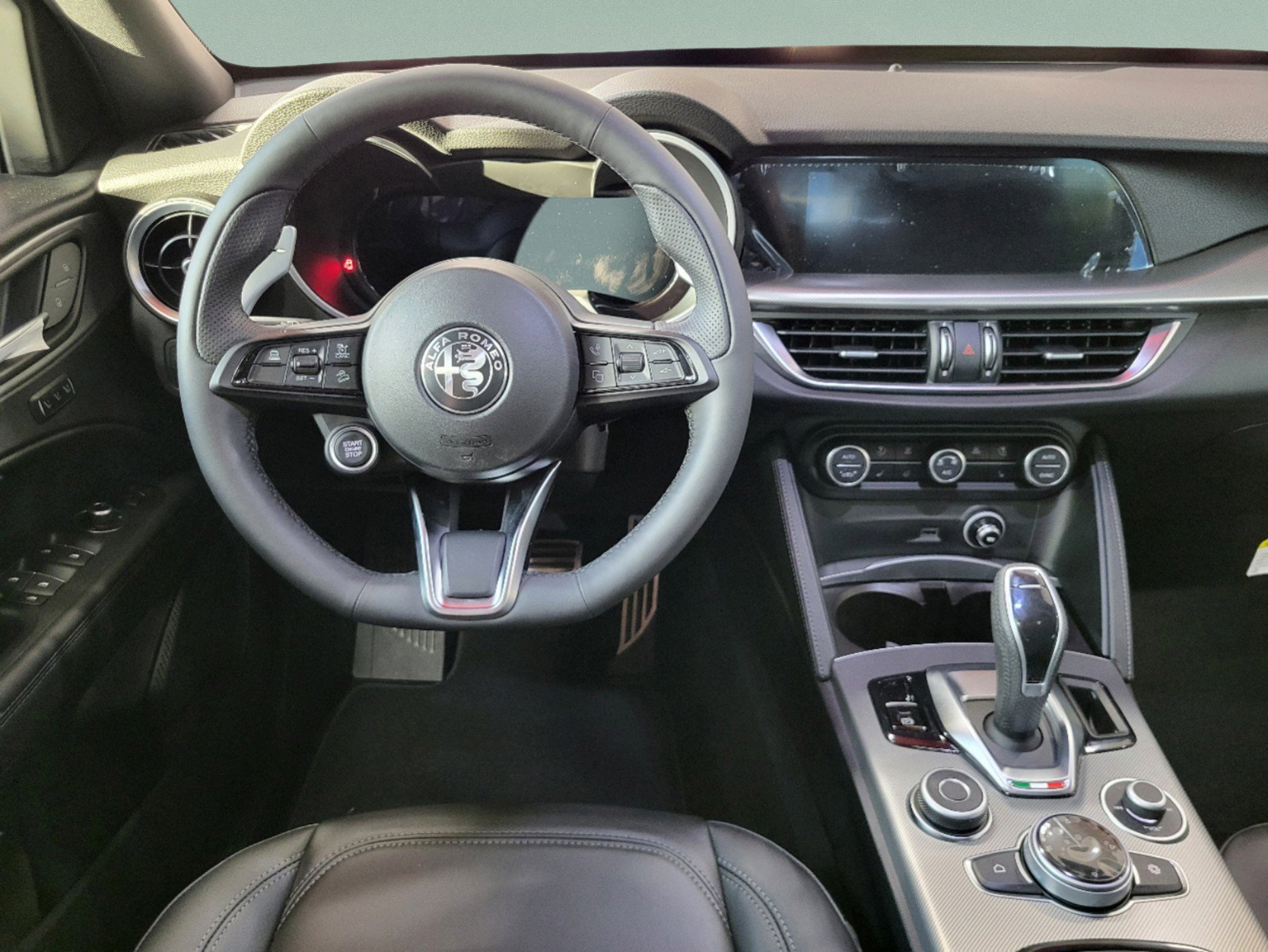 New 2025 Alfa Romeo Stelvio Sprint AWD/4WD image 21