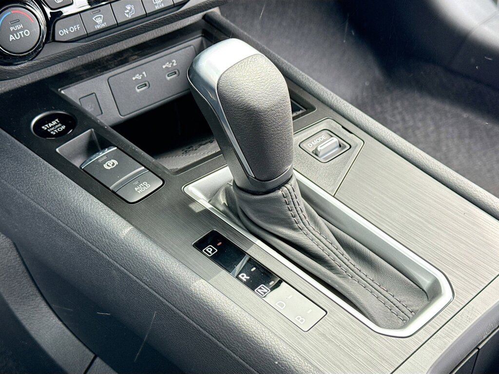 New 2026 Nissan Kicks SV image 11