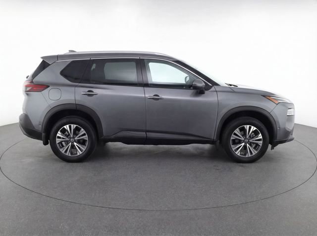Used 2024 Nissan Rogue SV image 8