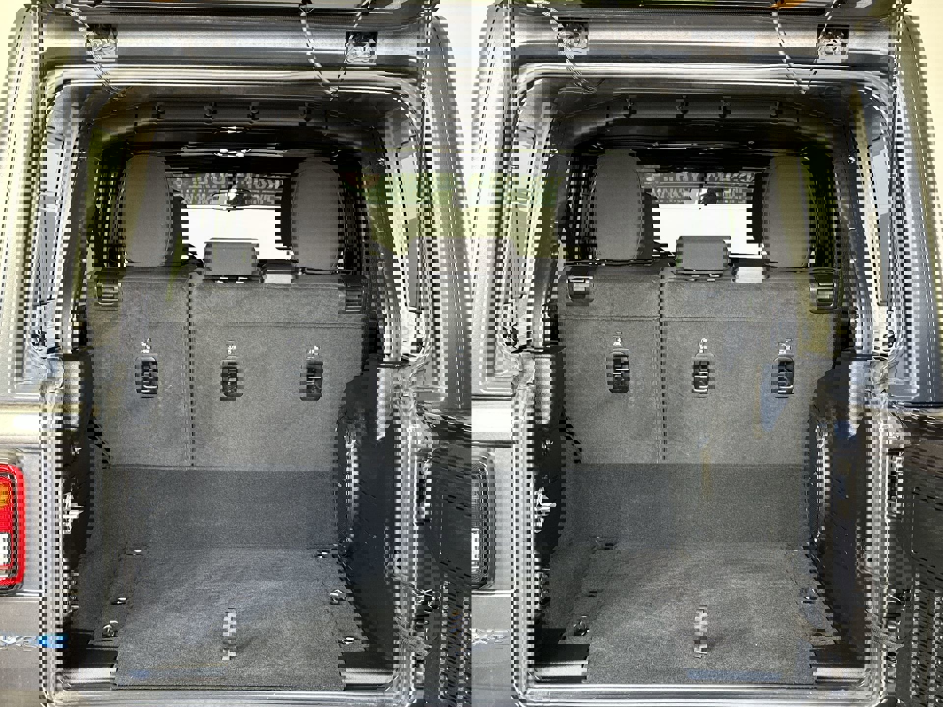 Used 2023 Jeep Wrangler Unlimited w/ Cold Weather Group image 28