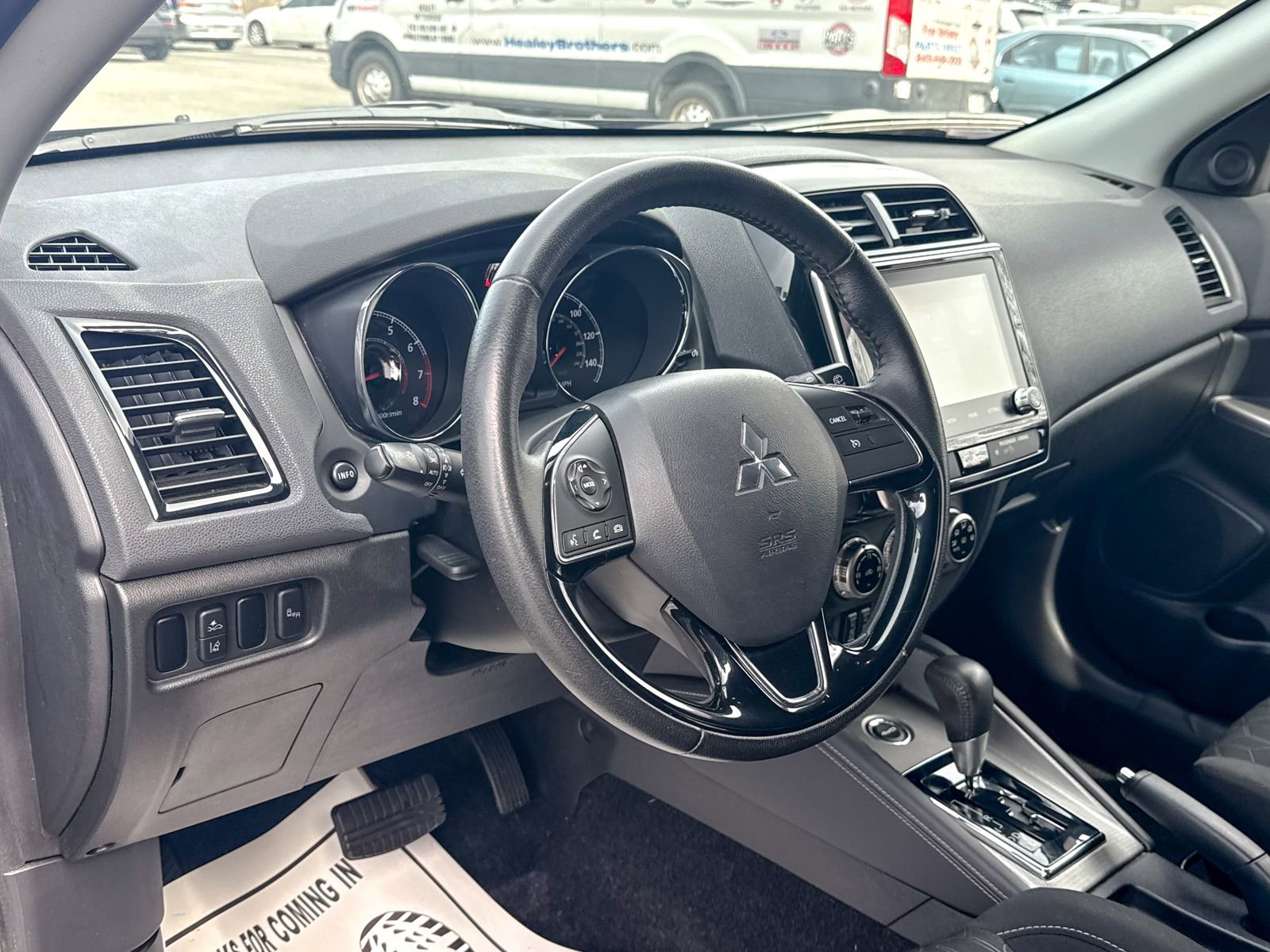 Used 2020 Mitsubishi Outlander Sport SE image 17