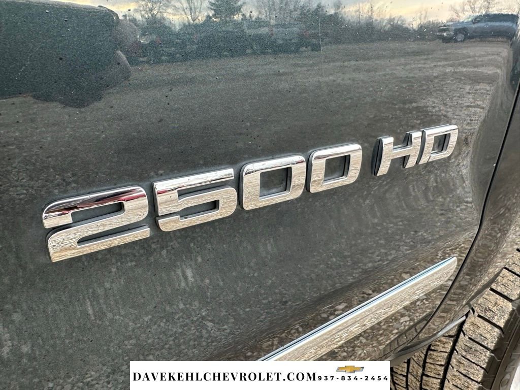 Used 2018 Chevrolet Silverado 2500 LTZ w/ LTZ Plus Package AWD/4WD image 17