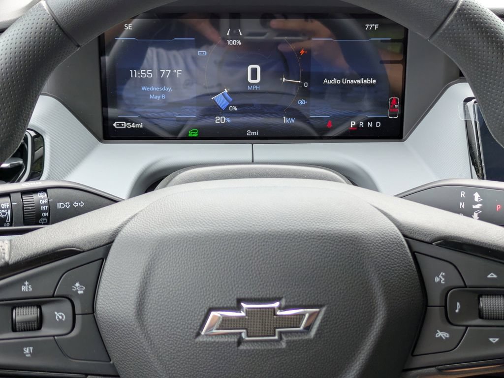 New 2027 Chevrolet Bolt LT FWD image 28