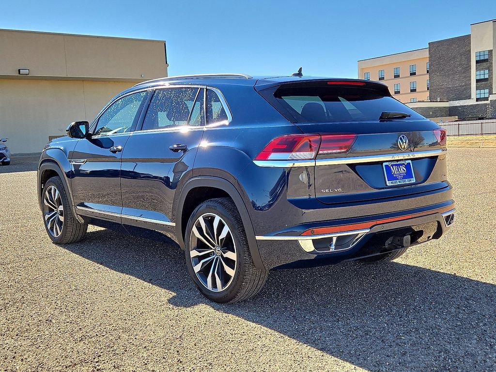 Used 2022 Volkswagen Atlas Cross Sport SEL Premium R-Line w/ Cross Sport MDO Package image 3